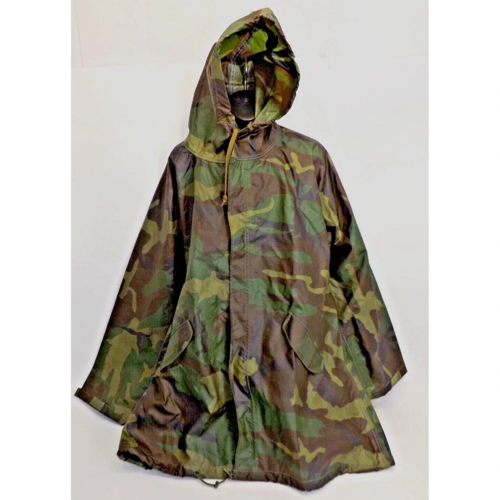 Vietnam Era Military Orc Indus.  Wet Weather Parka Rain Coat & Hood - Small-Med